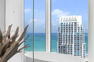 300 South Pointe Dr, Miami Beach, FL 33139 - Photo 29