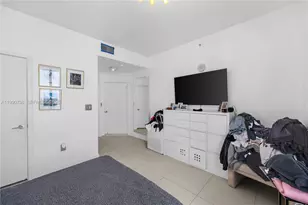 79 SW 12th St, Miami, FL 33130 - Photo 27