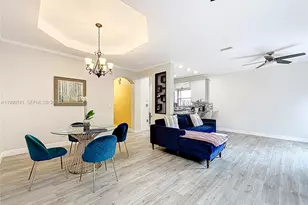 14097 SW 51st Ln, Miramar, FL 33027 - Photo 9