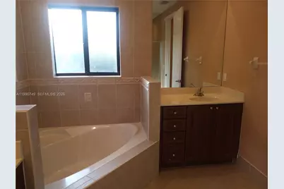 [Address not provided], Miami Lakes, FL 33018 - Photo 23