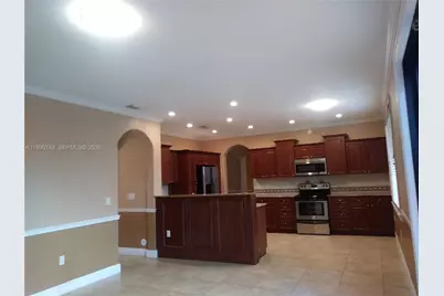 [Address not provided], Miami Lakes, FL 33018 - Photo 5