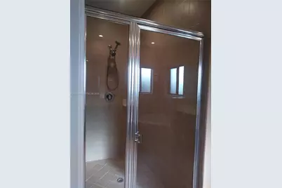 [Address not provided], Miami Lakes, FL 33018 - Photo 21