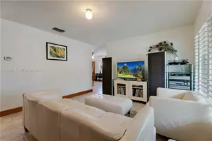 9014 SW 163rd Terrace, Palmetto Bay, FL 33157 - Photo 5