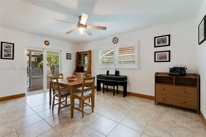 9014 SW 163rd Ter, Palmetto Bay, FL 33157 - Photo 7