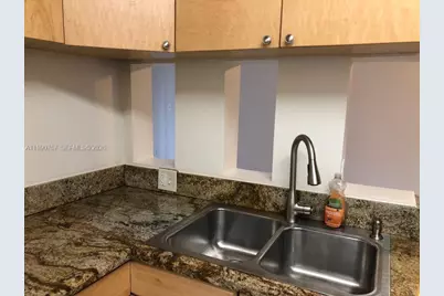 215 Lake Pointe Dr #103, Oakland Park, FL 33309 - Photo 3