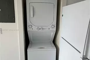 1820 W 53rd St, Hialeah, FL 33012 - Photo 5