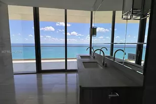 18975 Collins Ave, Sunny Isles Beach, FL 33160 - Photo 15