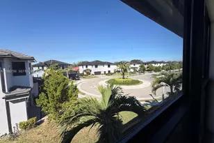 9143 NW 161st St, Miami Lakes, FL 33018 - Photo 15