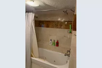 329 W 28th St, Miami Beach, FL 33140 - Photo 11