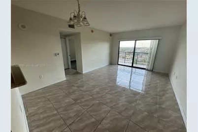4242 NW 2nd St #1407, Miami, FL 33126 - Photo 13