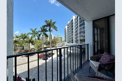 200 Leslie Dr #425, Hallandale Beach, FL 33009 - Photo 23