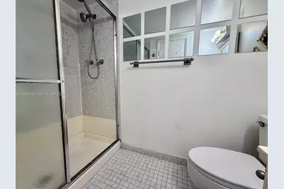 200 Leslie Dr #425, Hallandale Beach, FL 33009 - Photo 17