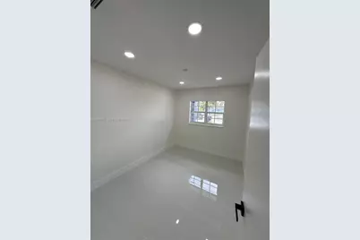 3960 NW 174th St, Miami Gardens, FL 33055 - Photo 11