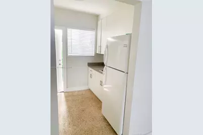 805 81st St #2, Miami Beach, FL 33141 - Photo 3