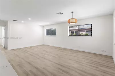 328 SW 11th Ave, Delray Beach, FL 33444 - Photo 7