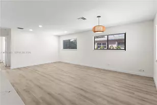 328 SW 11th Ave, Delray Beach, FL 33444 - Photo 7