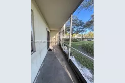 200 SW 132nd Way #104L, Pembroke Pines, FL 33027 - Photo 19