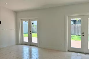 17322 SW 149th Ct, Miami, FL 33187 - Photo 11