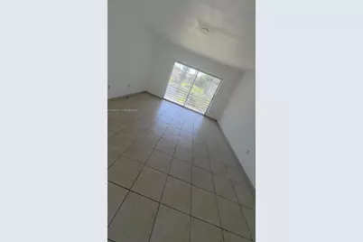 2800 NE 203rd St #17, Aventura, FL 33180 - Photo 9