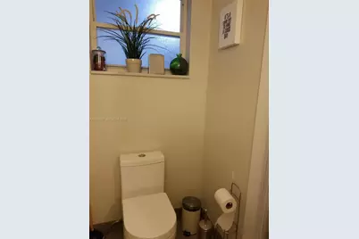 1075 93rd St #206, Bay Harbor Islands, FL 33154 - Photo 19