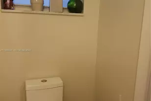 1075 93rd St, Bay Harbor Islands, FL 33154 - Photo 19