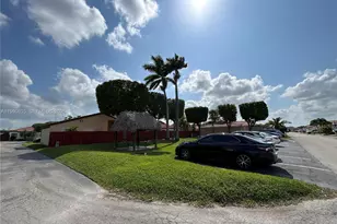 8910 SW 4th Ln, Miami, FL 33174 - Photo 51