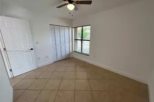 8910 SW 4th Ln, Miami, FL 33174 - Photo 23