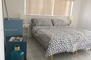 7601 Byron Ave, Miami Beach, FL 33141 - Photo 29