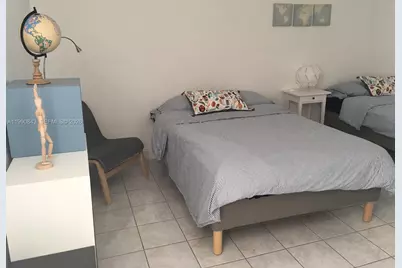 7601 Byron Ave #3A, Miami Beach, FL 33141 - Photo 25