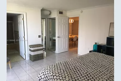 7601 Byron Ave #3A, Miami Beach, FL 33141 - Photo 31