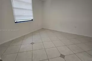 3500 Whitehall Dr, West Palm Beach, FL 33401 - Photo 7