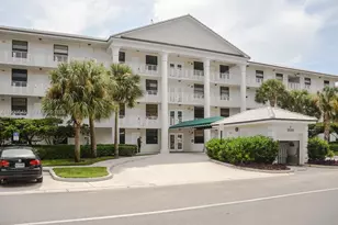 3500 Whitehall Dr, West Palm Beach, FL 33401 - Photo 17