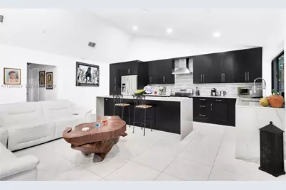 10224 SW 131st Ct, Miami, FL 33186 - Photo 7