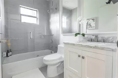 14000 NE 16th Ct, North Miami, FL 33181 - Photo 19