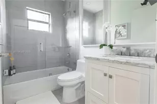 14000 NE 16th Ct, North Miami, FL 33181 - Photo 19