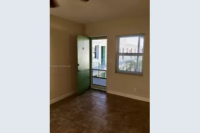1824 Monroe St #11, Hollywood, FL 33020 - Photo 9