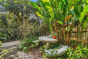 910 Lenox Ave., Miami Beach, FL 33139 - Photo 21