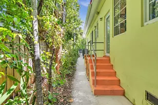 910 Lenox Ave., Miami Beach, FL 33139 - Photo 25