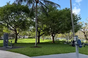 6484 Indian Creek Dr, Miami Beach, FL 33141 - Photo 27