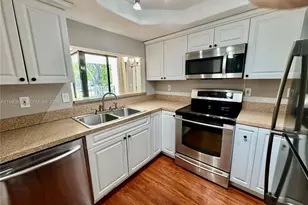 3610 SW 114th Ave, Miami, FL 33165 - Photo 9