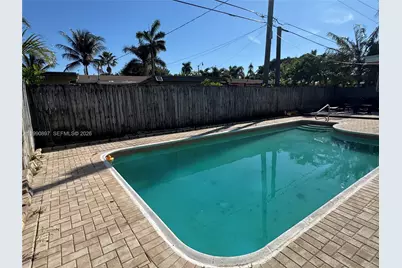 1460 NE 30th Ct, Pompano Beach, FL 33064 - Photo 23