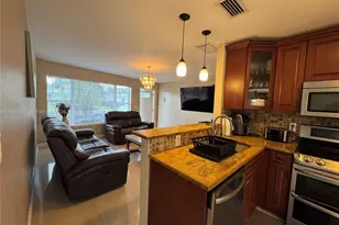 1460 NE 30th Ct, Pompano Beach, FL 33064 - Photo 3