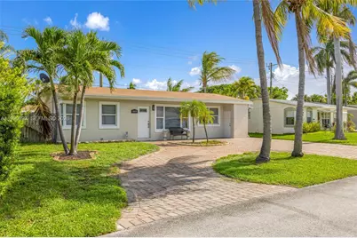 1460 NE 30th Ct, Pompano Beach, FL 33064 - Photo 3