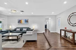 3851 NW 78th Ln, Coral Springs, FL 33065 - Photo 15