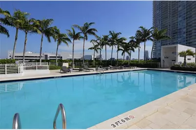 540 West Ave #1013, Miami Beach, FL 33139 - Photo 9