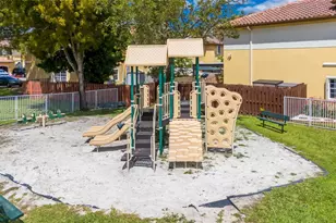 4977 SW 135th Way, Miramar, FL 33027 - Photo 23