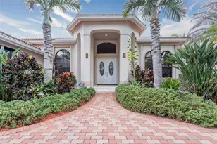 392 Coconut Cir, Weston, FL 33326 - Photo 3