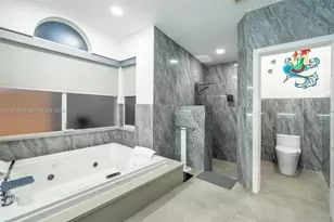 392 Coconut Cir, Weston, FL 33326 - Photo 11