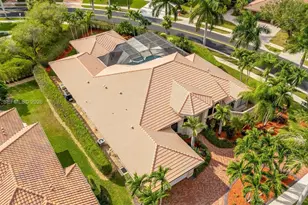 392 Coconut Cir, Weston, FL 33326 - Photo 39