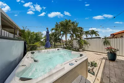 12511 SW 12th Ln, Miami, FL 33184 - Photo 21
